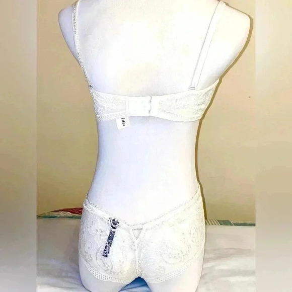 💥Light Beige 💥Laced Bra and Underwear set Soft Touch Delicate Lace 💥 - Picture 4 of 11